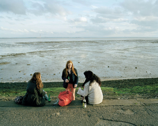 Chloe_Dewe_Mathews_Thames_Log_14