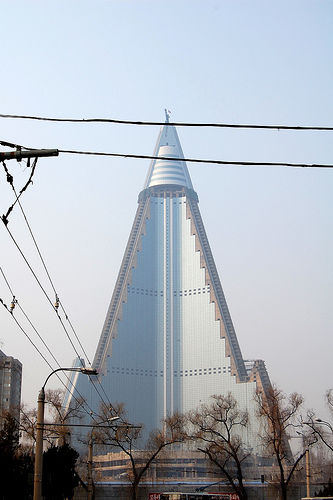 Ryugyong4166277983_70a114026e