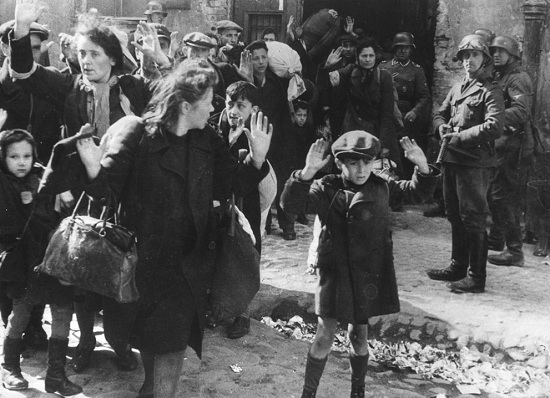 Holocaust19013