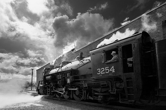 Smoke-Over-Steamtown08