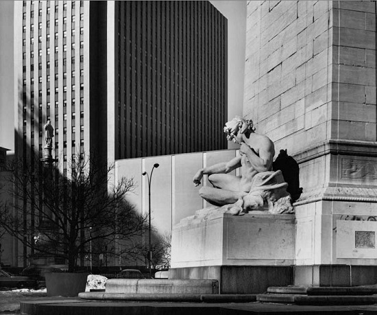 Columbus-circle