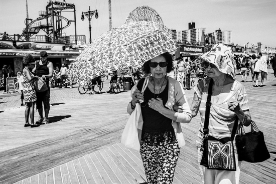 Welles-TwoLadiesOnTheBoardwalk_ConeyIsland_2015