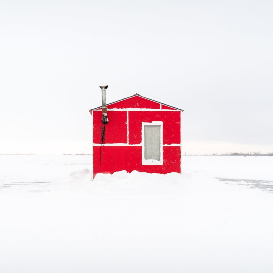 Ice-fishing-huts2