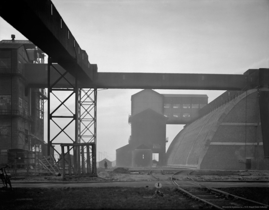 Hoppe-silhouettes-1928