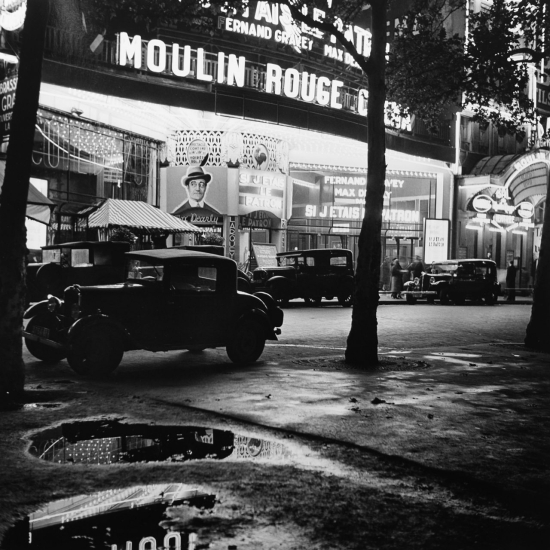 Roger-Schall-Le-Moulin-Rouge-1935