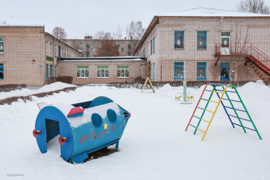 Soviet-playgrounds3