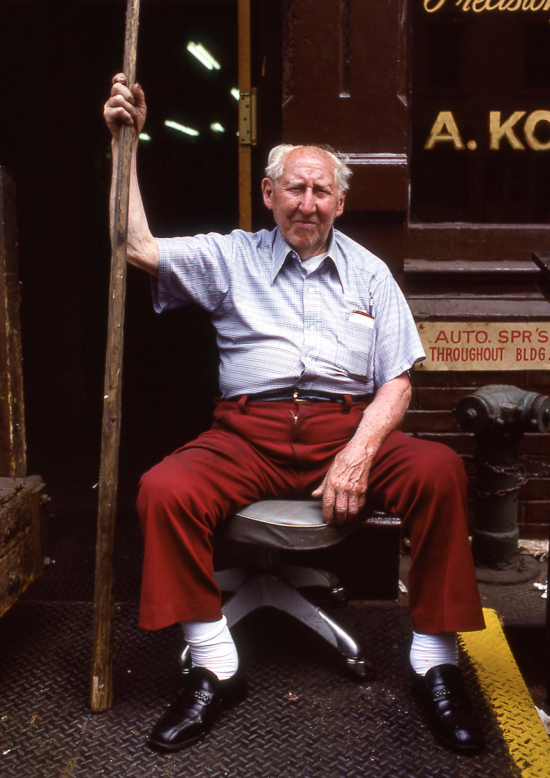 Stoopsitters_NYC_1970s-n