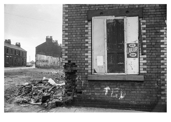 Martin+Mayer+Liverpool+1970sweb12004