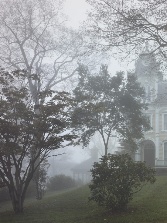 Moore-Empire-in-fog_RHBK-e1699539793561 Moore-Empire-in-fog_RHBK-e1699539793561