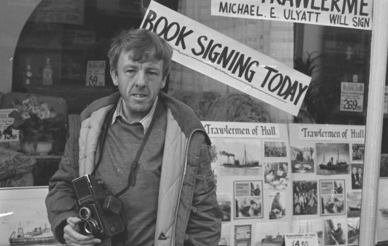25D6-Alec-near-Henry-Hirds-shop-October-1985-Alec-Gill-35mm