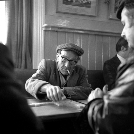 161K-Domino-man-with-fag-in-Dairycoates-24-Dec-1977-by-Alec-Gill
