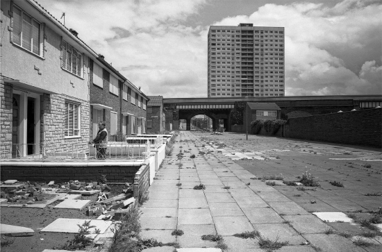 Conlan+Liverpool+Docklands+web12003