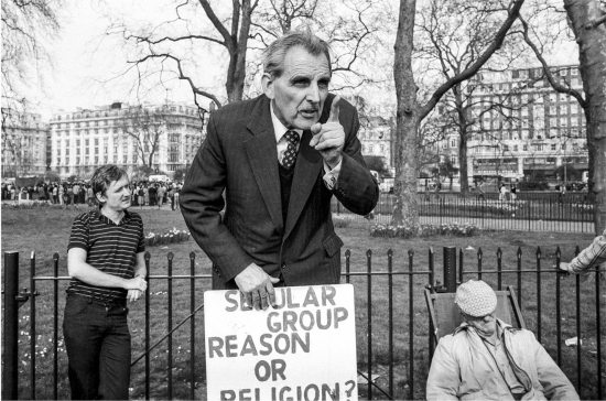 Robert+Morris+English+Days+Out+1web120010