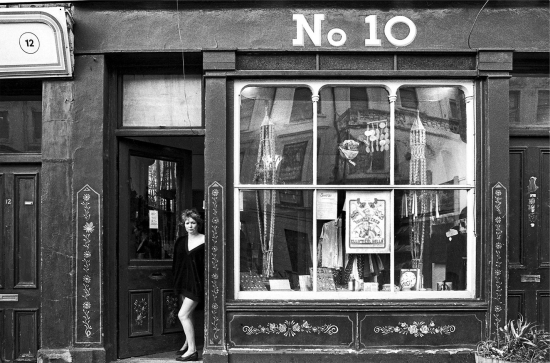 Sheila+Burnett+Bristol+Gardens +London+1982–1986web120012